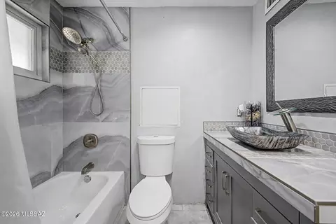 Bath - 6241 E 34th St, Tucson, AZ 85711 photo 2 of 2