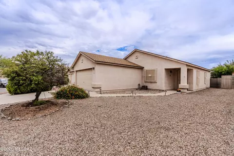3071 S Foster Dr, Tucson, AZ 85730