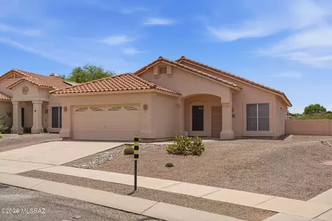 266 S Sonoran Heights Dr, Tucson, AZ 85748