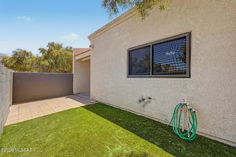 Exterior - 7867 E Roget Dr, Tucson, AZ 85710 photo 3 of 5