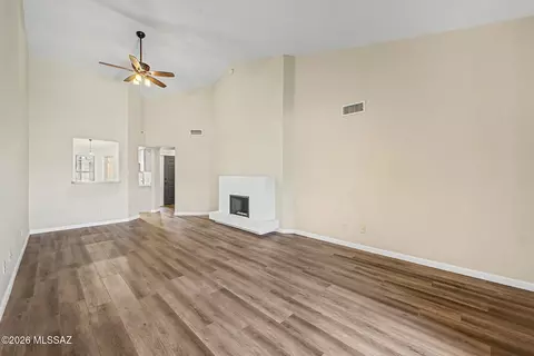 Living - 7867 E Roget Dr, Tucson, AZ 85710 photo 2 of 5