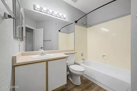 Bath - 7867 E Roget Dr, Tucson, AZ 85710 photo 4 of 4