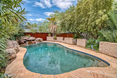 2217 N Tucson Blvd, Tucson, AZ 85716
