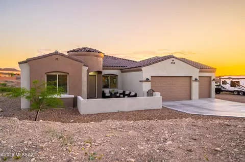 1385 N Blazing Saddle Rd, Vail, AZ 85641