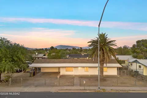 3617 S Mission Rd, Tucson, AZ 85713