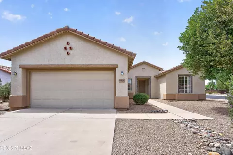 9405 N Sombrero Canyon Dr, Tucson, AZ 85743