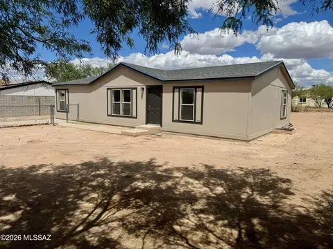 5773 S Morris Blvd, Tucson, AZ 85706