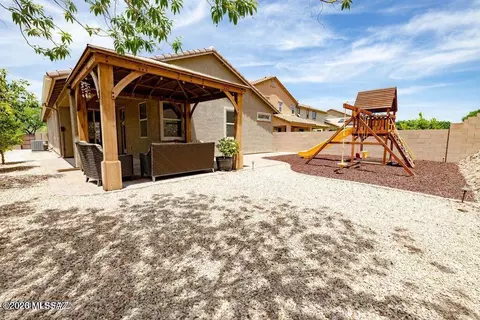 Exterior - 11338 E Squash Blossom Loop, Tucson, AZ 85747 photo 5 of 8
