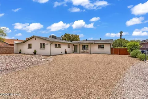 4252 E Poe St, Tucson, AZ 85711