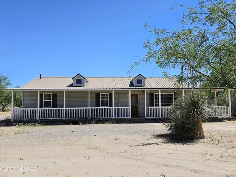 1221 E Forrest Ln, Benson, AZ 85602