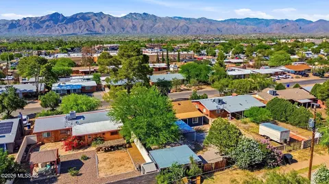 View/Area - 4722 E Hampton St, Tucson, AZ 85712 photo 2 of 6