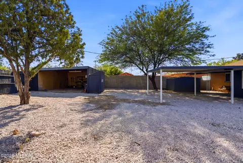 Exterior - 4722 E Hampton St, Tucson, AZ 85712 photo 6 of 7