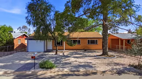 4722 E Hampton St, Tucson, AZ 85712