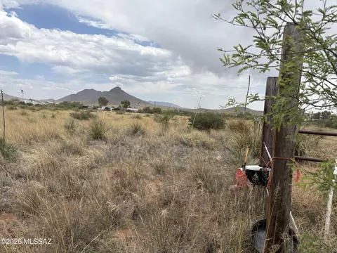28163 S Rain Valley Rd, Elgin, AZ 85611
