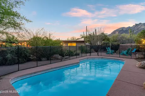 6532 N Burro Creek Pl, Tucson, AZ 85718