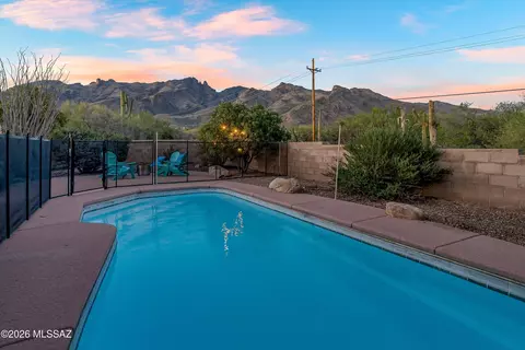 6532 N Burro Creek Pl, Tucson, AZ 85718