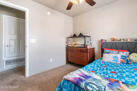Bedroom - 9133 E Dawn Post Rd, Tucson, AZ 85749 photo 8 of 10