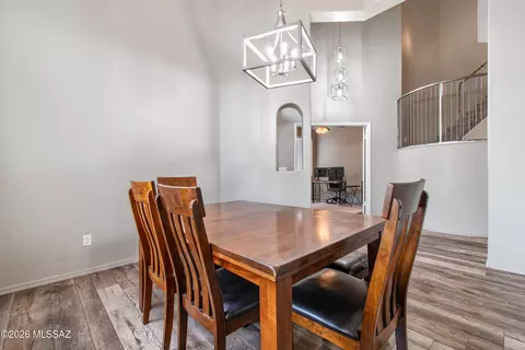 Dining - 9133 E Dawn Post Rd, Tucson, AZ 85749 photo 2 of 2