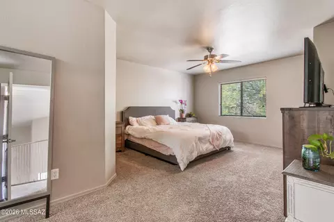 Bedroom - 9133 E Dawn Post Rd, Tucson, AZ 85749 photo 1 of 10