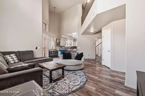 Living - 9133 E Dawn Post Rd, Tucson, AZ 85749 photo 2 of 3
