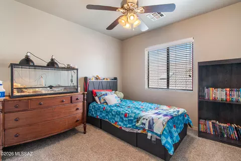 Bedroom - 9133 E Dawn Post Rd, Tucson, AZ 85749 photo 7 of 10