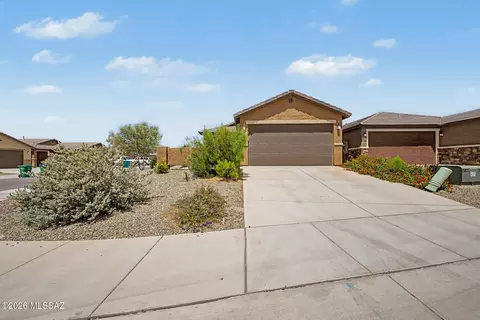 10596 W Harrigan Dr, Marana, AZ 85653