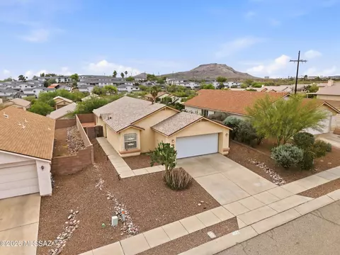 1312 N Thunder Ridge Dr, Tucson, AZ 85745