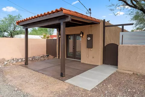 Exterior - 1320 E Hampton St, Tucson, AZ 85719 photo 3 of 7