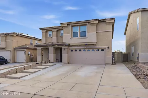 5758 W King Snake Dr, Tucson, AZ 85742