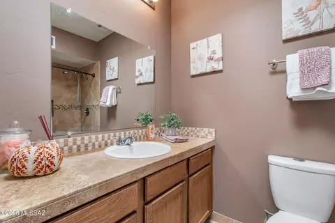 Bath - 7432 E Perth Pl, Tucson, AZ 85730 photo 2 of 2