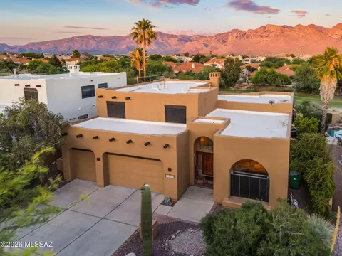 10770 N La Quinta Dr, Tucson, AZ 85737