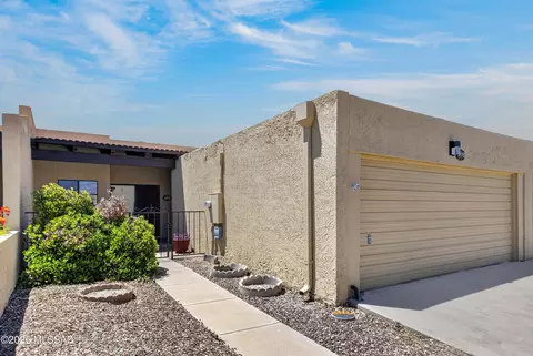 9878 E 1st St, Tucson, AZ 85748