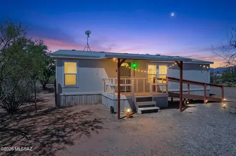 17040 W Calle Carmela, Marana, AZ 85653