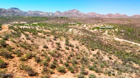 30 Garret Ranch Rd, Tubac, AZ 85646