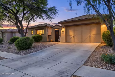 1220 W Calabria Ct, Oro Valley, AZ 85755