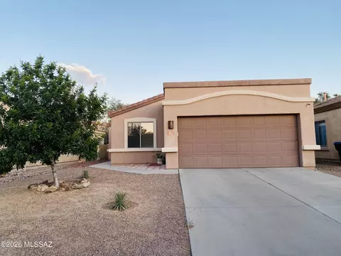 202 E Corte Rancho Encanto, Sahuarita, AZ 85629