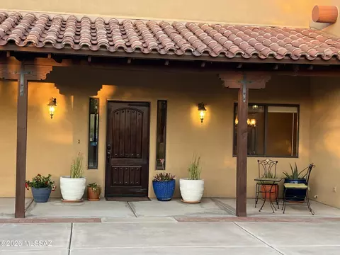 2825 W Lambert Ln, Tucson, AZ 85742