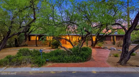 7330 E Calle Cabo, Tucson, AZ 85750