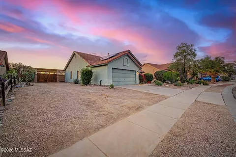 9907 N Longford Dr, Tucson, AZ 85742