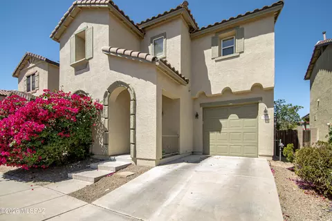 930 S Vista Overlook Dr, Tucson, AZ 85710