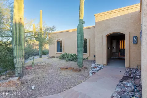 Exterior - 6090 E River Rd, Tucson, AZ 85750 photo 3 of 10