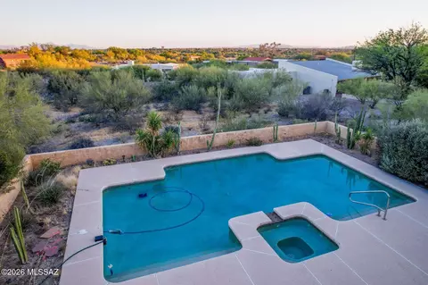 Exterior - 6090 E River Rd, Tucson, AZ 85750 photo 6 of 10