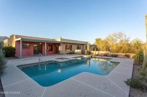 Exterior - 6090 E River Rd, Tucson, AZ 85750 photo 8 of 10