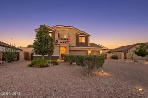 571 S Courts Redford Dr, Vail, AZ 85641