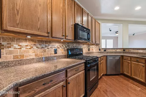 Kitchen - 4853 E Orchard Grass Dr, Tucson, AZ 85756 photo 2 of 2