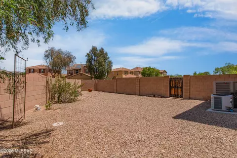 Exterior - 4853 E Orchard Grass Dr, Tucson, AZ 85756 photo 3 of 5