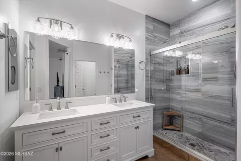 Bath - 10440 S Painted Mare Dr, Vail, AZ 85641 photo 1 of 2