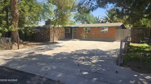 4410 N Alicia Ave, Tucson, AZ 85705