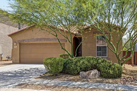 12818 N Dutch Dr, Oro Valley, AZ 85755