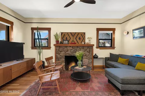 Living - 705 E Mabel St, Tucson, AZ 85719 photo 2 of 4